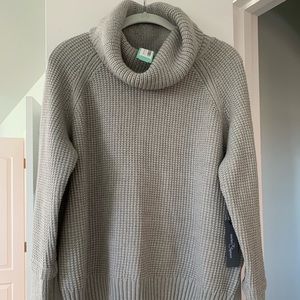Market and Spruce Gray Sweater